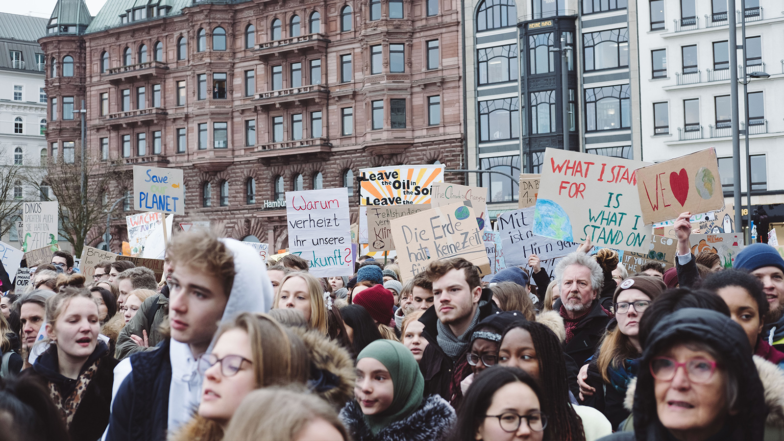 ecosia-joins-climate-strike-march-fridays-for-the-future-greta-thunberg-8